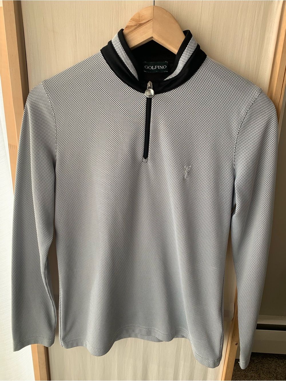 Women’s Golfino Long Sleeve Sport Shirt, Medium
